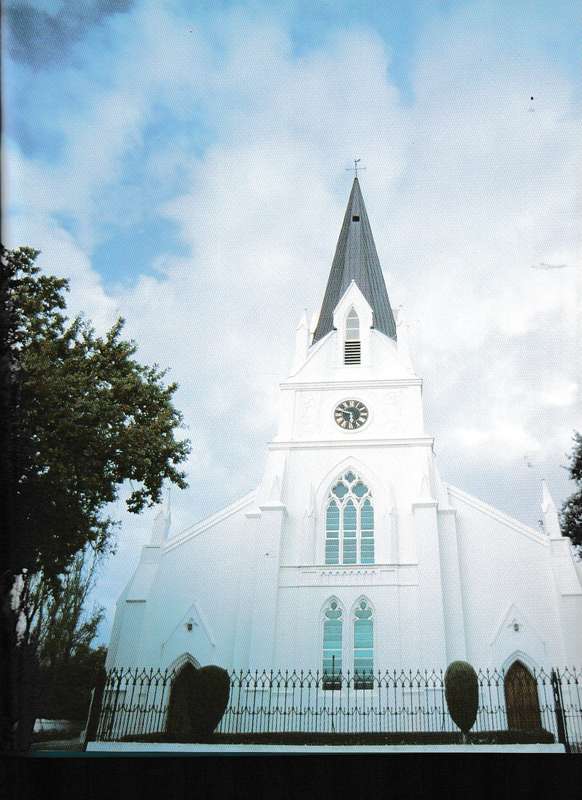 STELLENBOSCH, PLACE OF GABLES, OAKS & WINE
