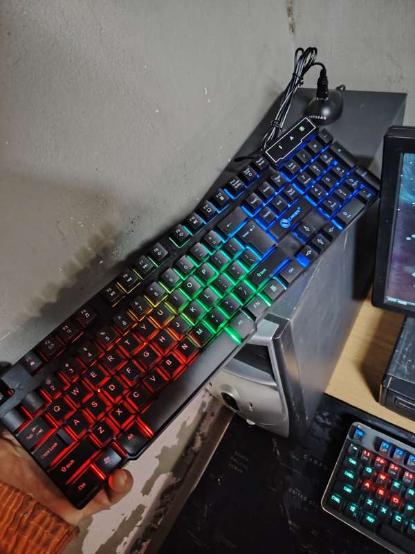 *NEW* GTX 300 Keyboard and mouse combo