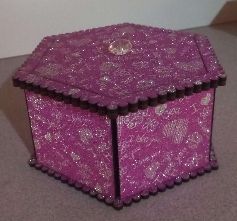 (i love you) Pink hexagon gift box 200x200x100