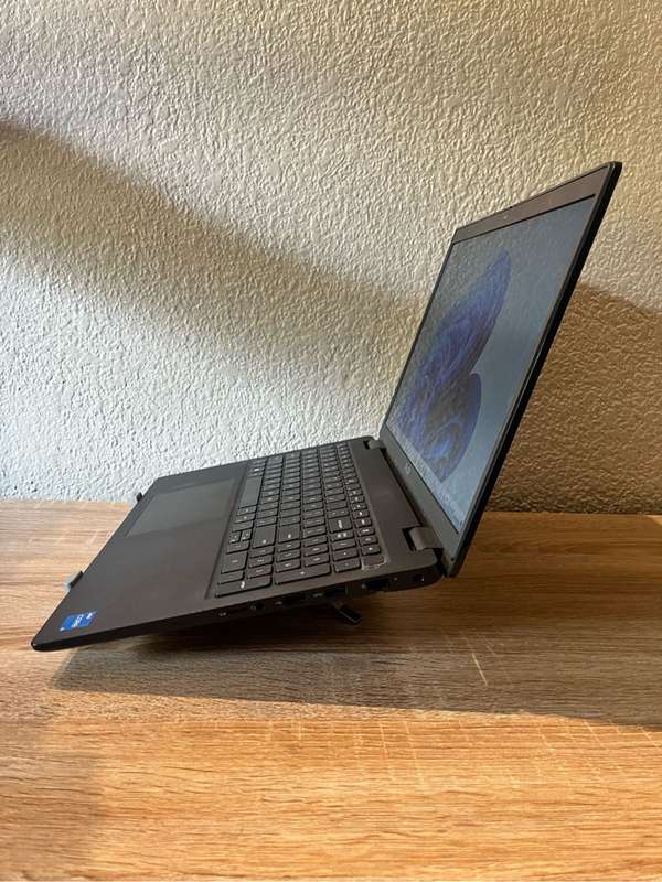 Dell Latitude  3520 Core i5 11th Gen
