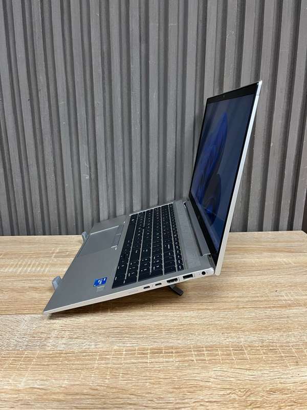 HP EliteBook  850 G8 Core i5 vPro 11th Gen
