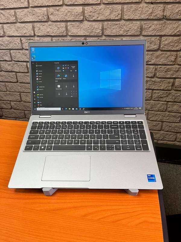 Dell Precision 3560 Core i7 11th Gen