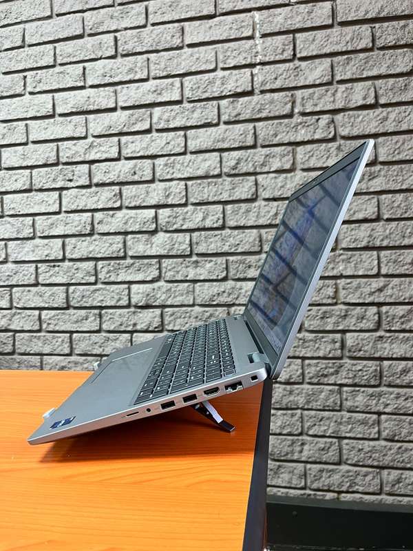 Dell Latitude 5540 Core i7 vPro 13th Gen