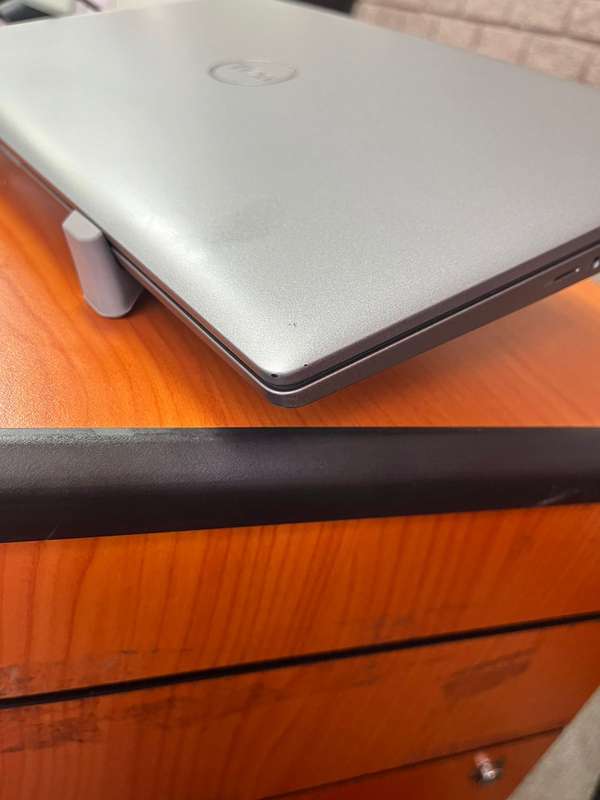 Dell Latitude 5540 Core i7 vPro 13th Gen