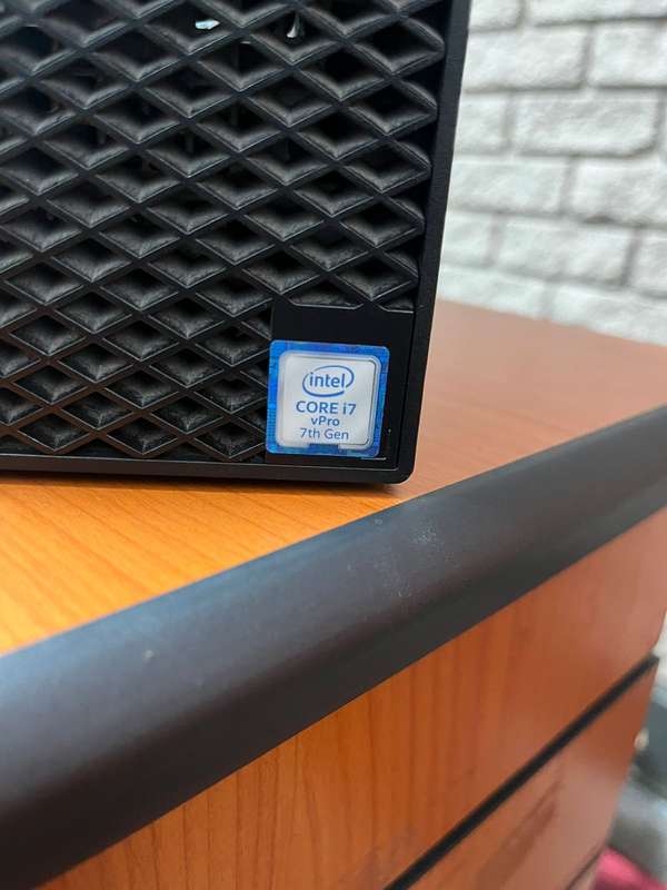 Dell Optiplex 7050 SFF Core i7 vPro 7th Gen