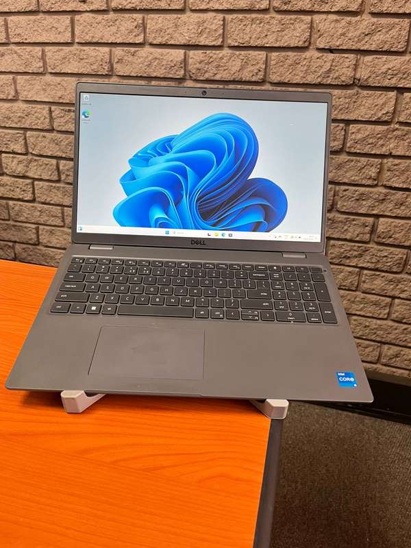 Dell Latitude 3540 Core i5 13th Gen