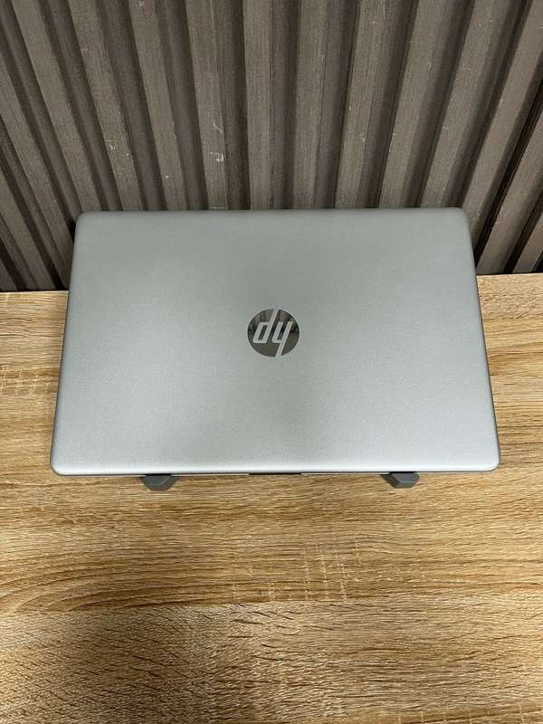 HP Laptop 15s-fq3xxx Intel Celeron