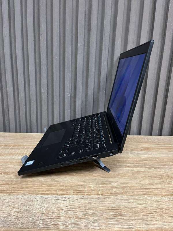 Dell Latitude 7290 Core i7 8th Gen