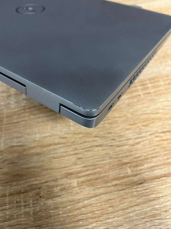 Dell Latitude 5530 Core i7 vPro 12th Gen