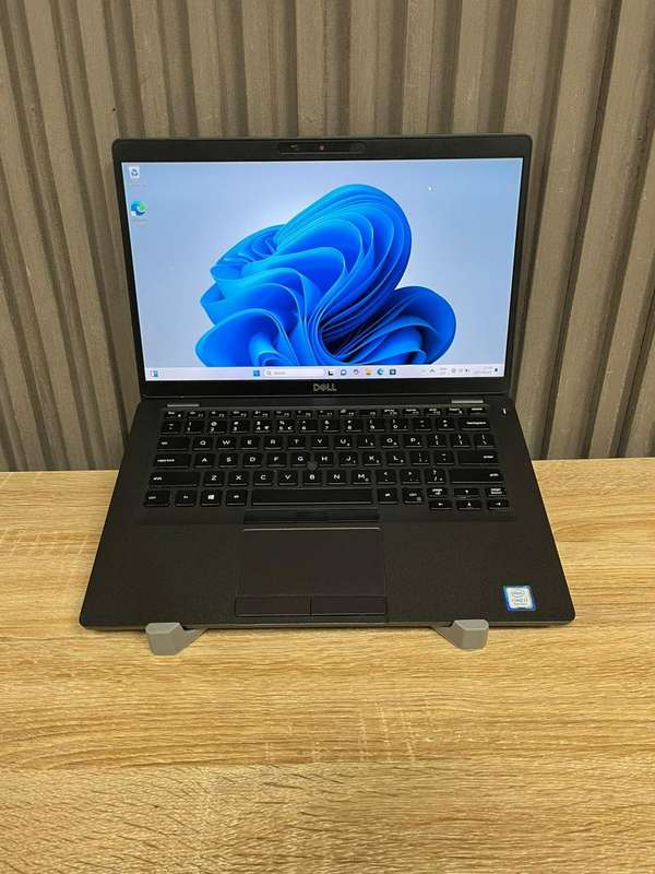 Dell Latitude 5400 Core i7 8th Gen