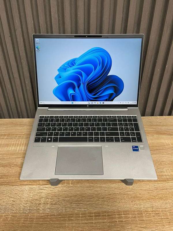 HP EliteBook 860 G10 Intel Core i7 13th Gen