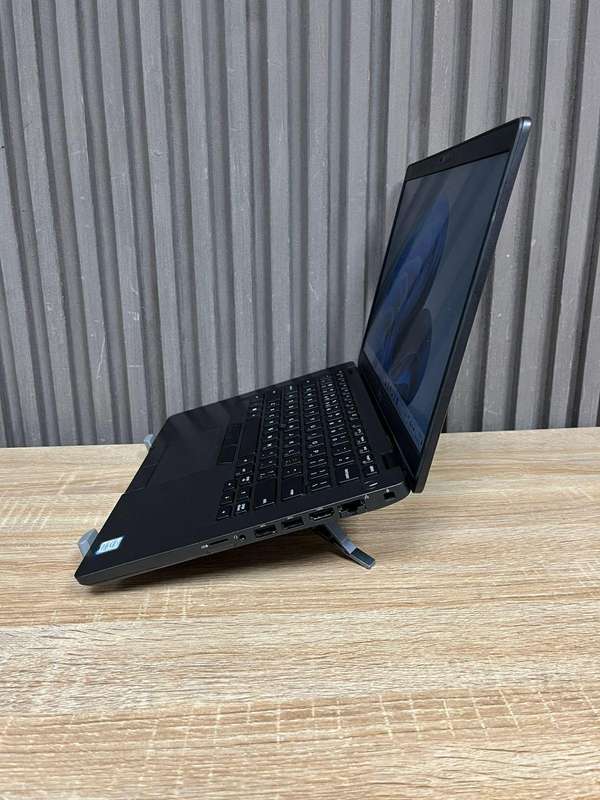 Dell Latitude 5400 Core i5 8th Gen