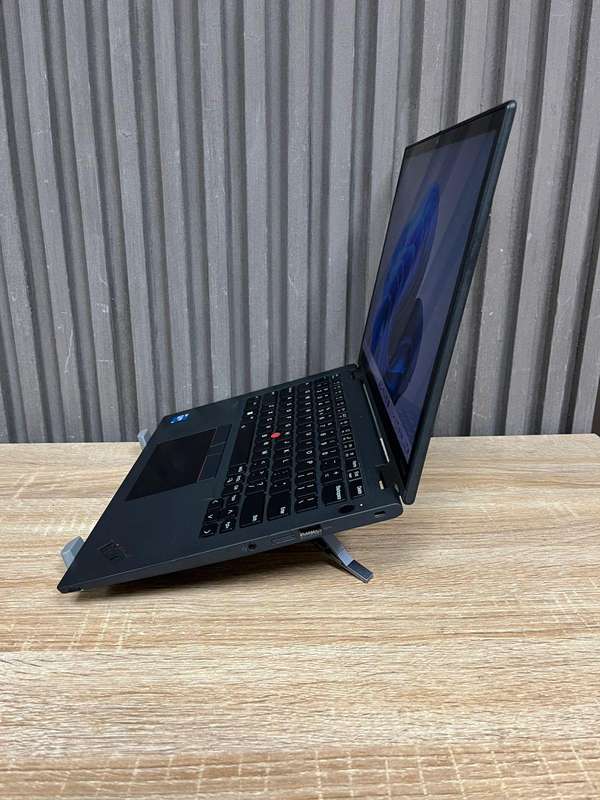 Lenovo ThinkPad X13 Yoga Core i5 vPro 11th Gen