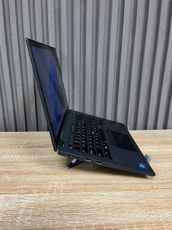 Lenovo ThinkPad X13 Yoga Core i5 vPro 11th Gen