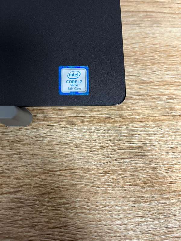 Dell Latitude 5400 Core i7 8th Gen