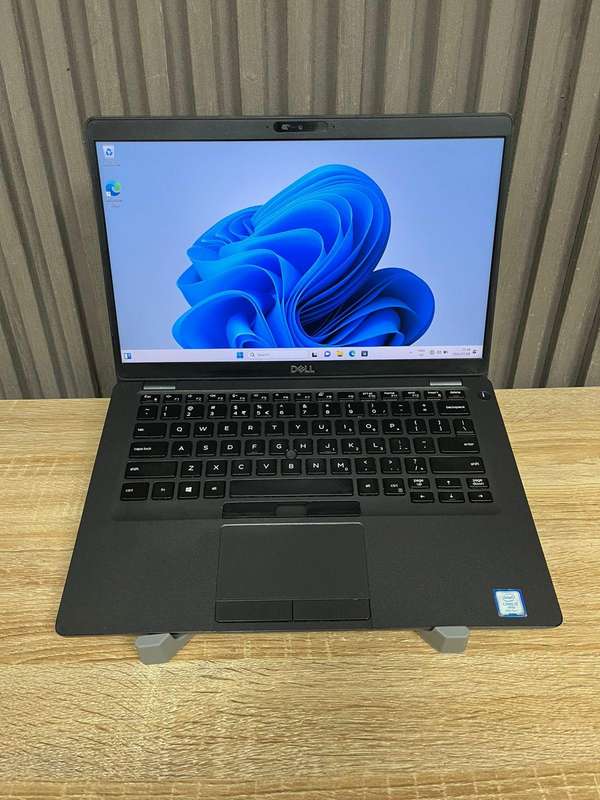 Dell Latitude 5400 Core i7 8th Gen