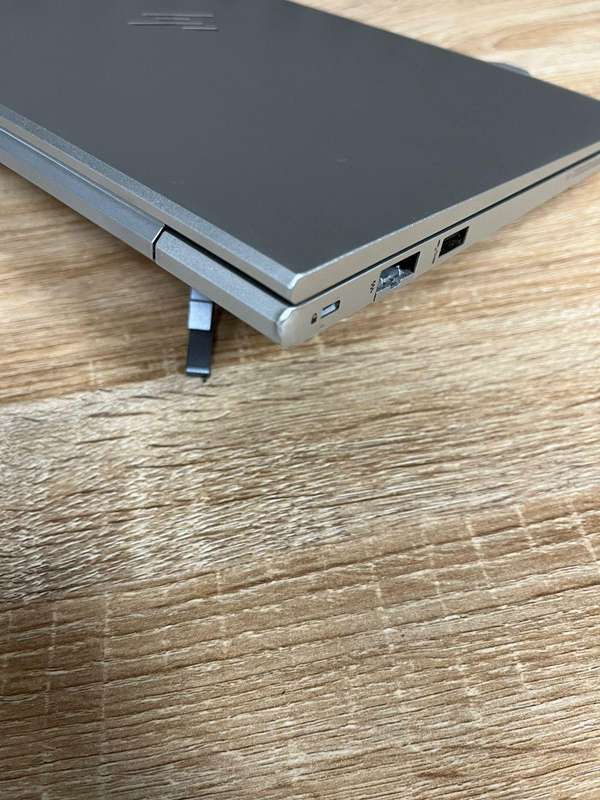 HP EliteBook 640 G10 Core i5 vPro 13th Gen