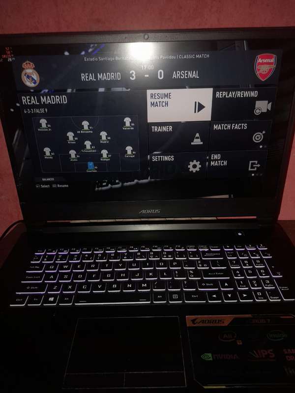 Aorus 7 SA Gaming Laptop