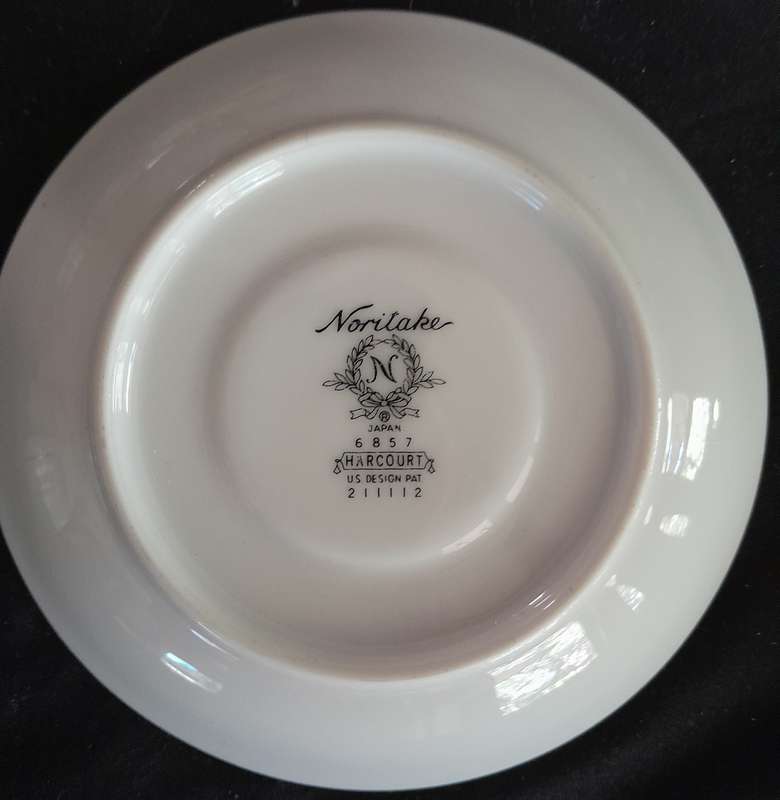 Noritake duo, gilt edged, pattern 6857 Harcourt