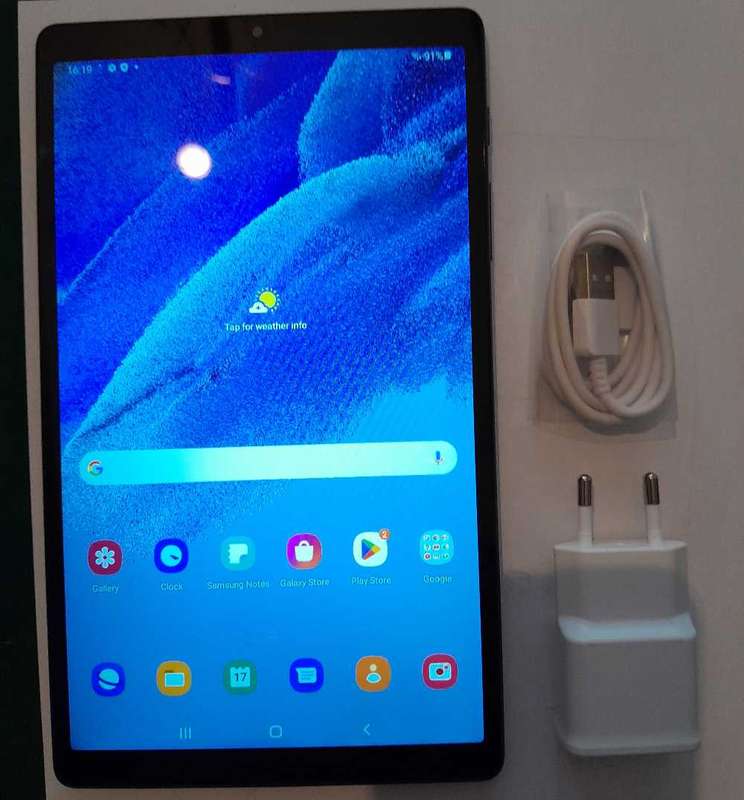 Samsung A7 7" wifi tablet