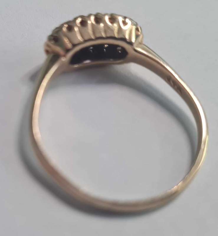 Diamond and blue sapphire ring