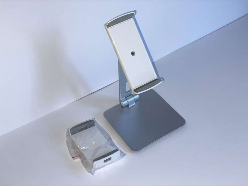 Adjustable Aluminium Cell Phone And Tablet Stand