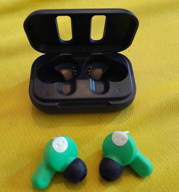 Skullcandy Dime 2 earbuds