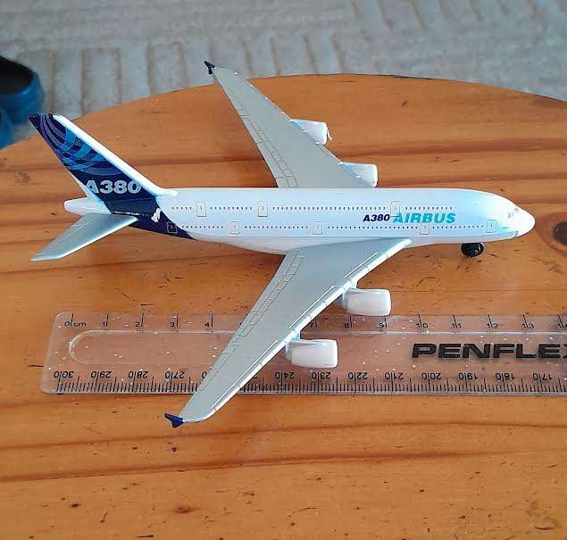 Airbus A380