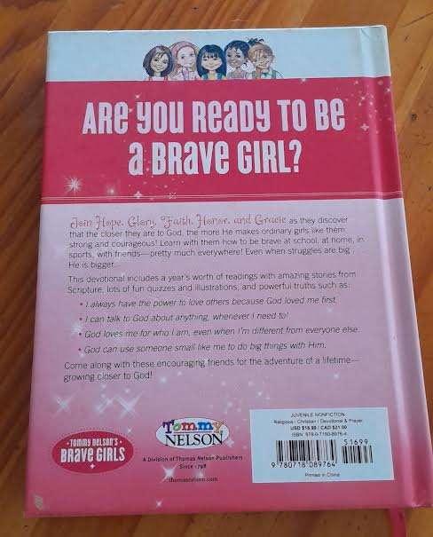 Brave girls 365 Devotional-Tommy Nelson