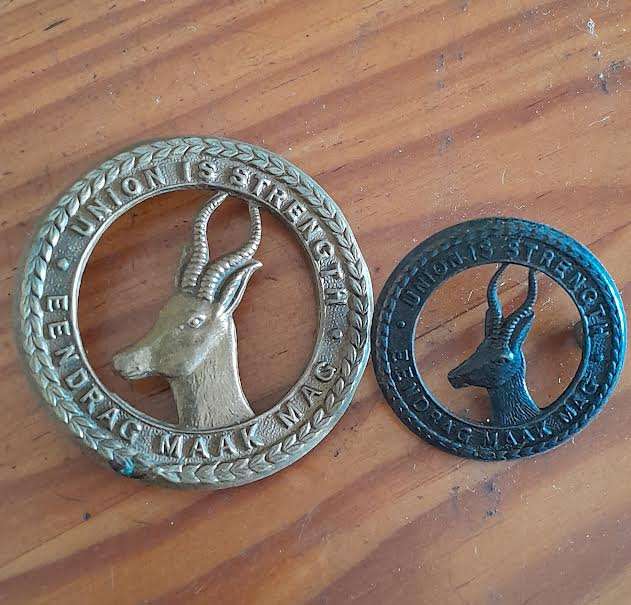 1st SA Infantry Badges