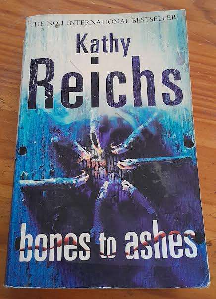 Bones to ashes-Kathy Reichs