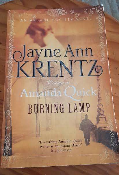 Burning Lamp-Amanda Quick