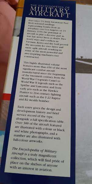 The Encyclopedia of Military Aircraft-Robert Jackson