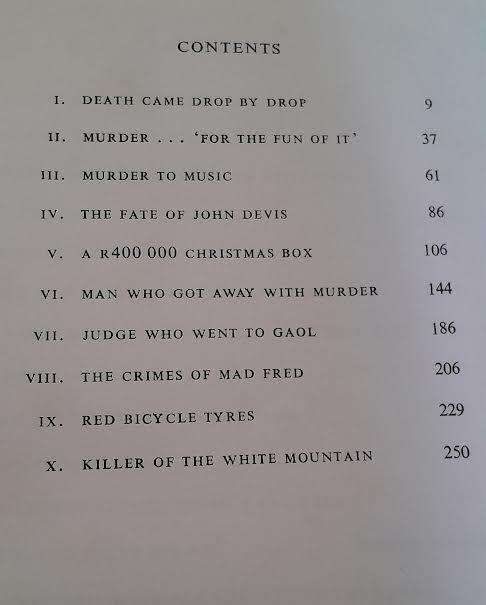 The Noose Tightens-Benjamin Bennett Hardcover