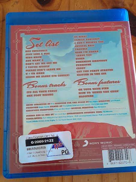 Pink Funhouse Tour Live in Australia