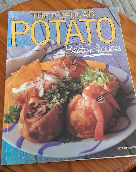 The Popular Potato Best Recipes-Valwyn McMonigal