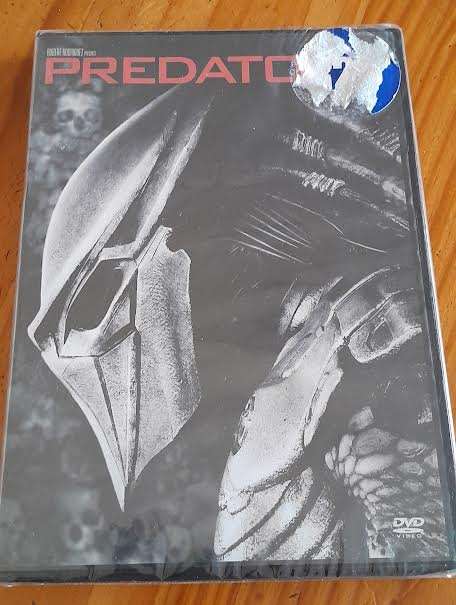 Predators DVD