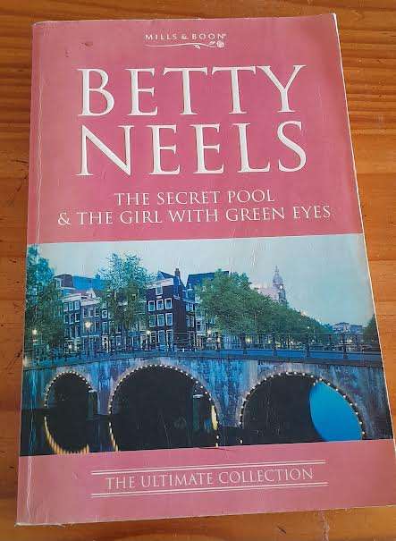 The Secret Pool & The girl with green eyes-Betty Neels