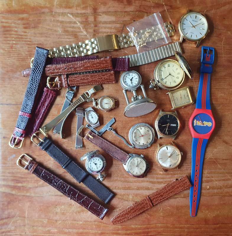 Joblot of Service Needed Watches