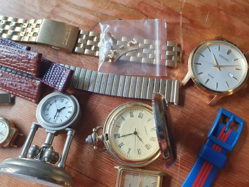 Joblot of Service Needed Watches