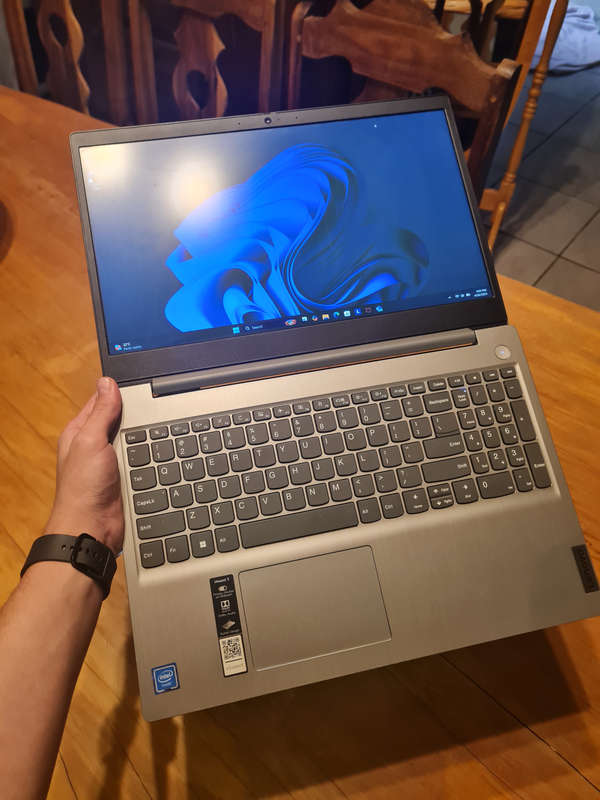 Lenovo IdeaPad 3  Excellent Condition