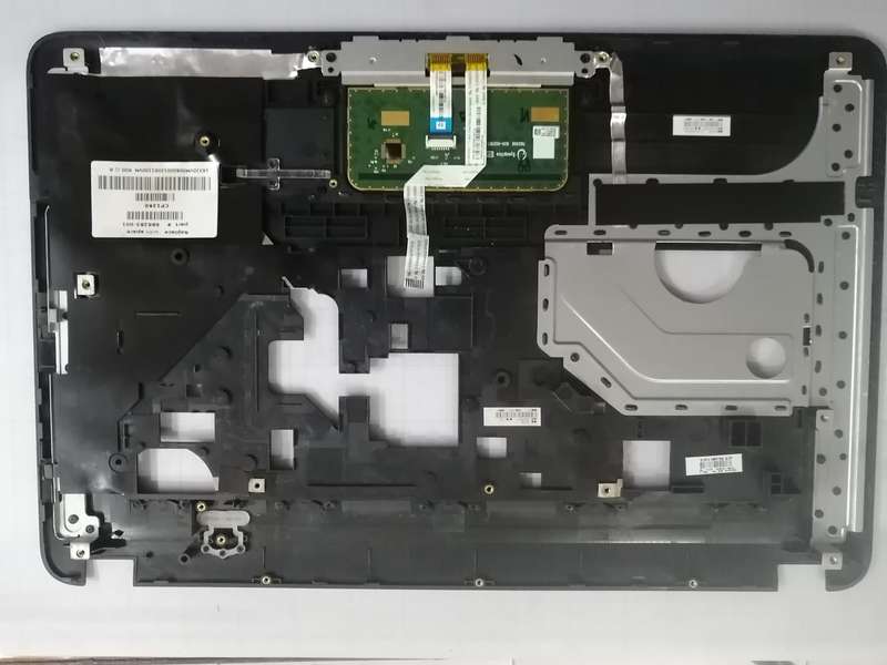 (D)HP Compaq CQ58 Palmrest 686283-001 E07 with Touchpad
