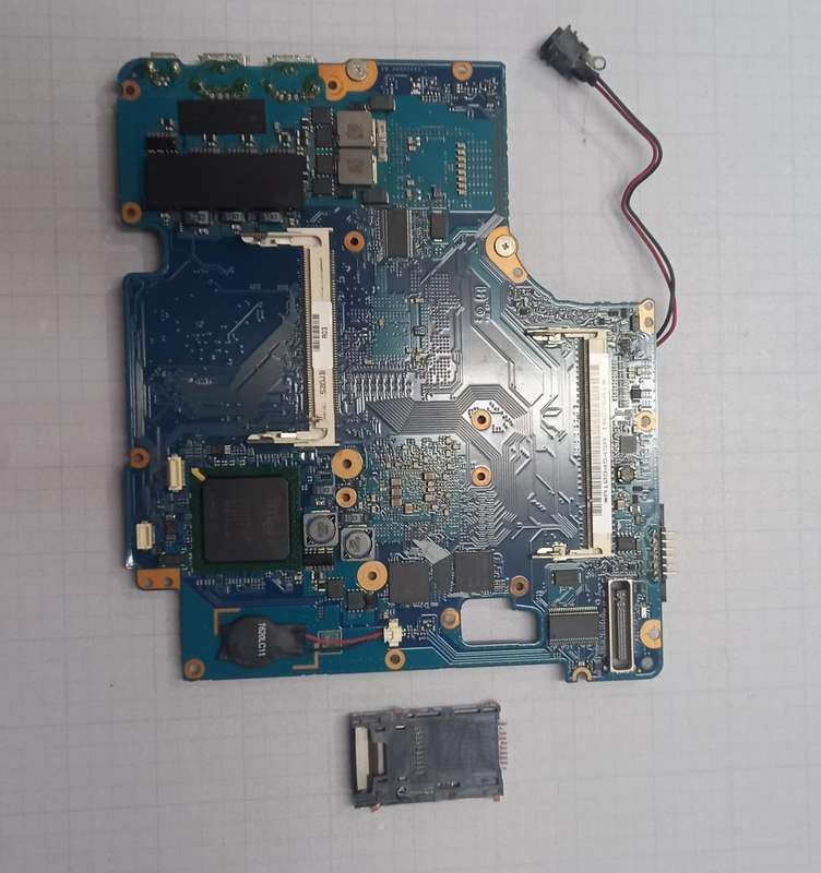 (D)Sony Vaio PCG-6E1M Intel Pentium M730 1,6GHz SL86G Mainboard A1094545A