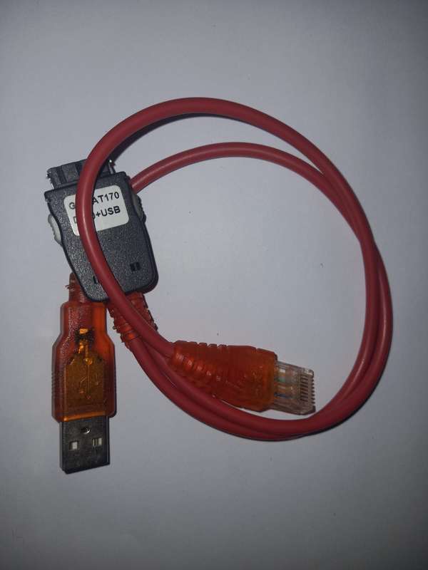 (D)SAMSUNG D720+USB CABLE OCTOPUS BOX GSS-AT170