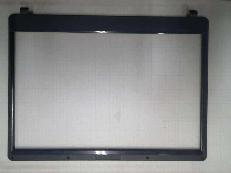Bezel for Insys M761S (6-39-M76S1-011)