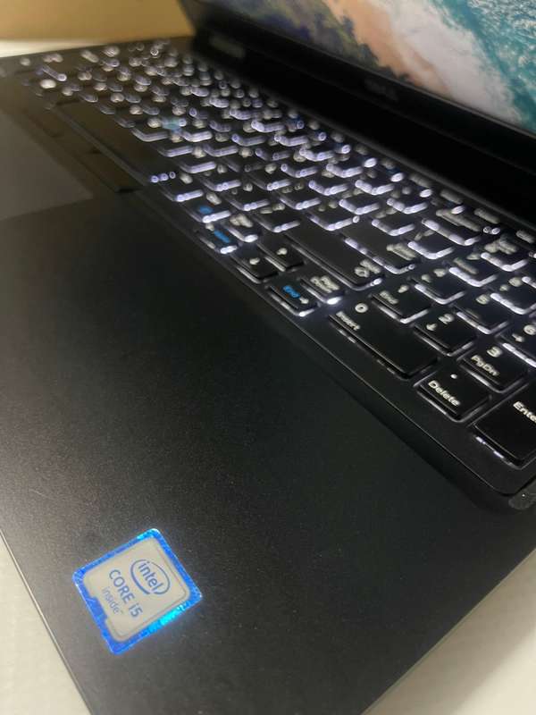 Dell Latitude 5580 | i7-7th Gen 2.80ghz | 15"6 HD Display | 16GB RAM | 480GB SSD