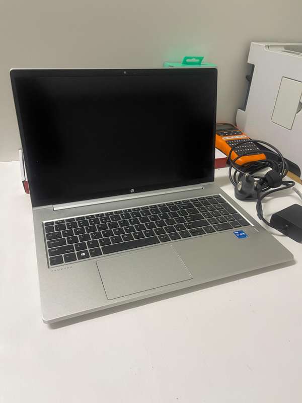 HP ProBook 650 G8 15.6 Core i5-1135G7 16GB RAM 512GB SSD Win 11 Pro Laptop
