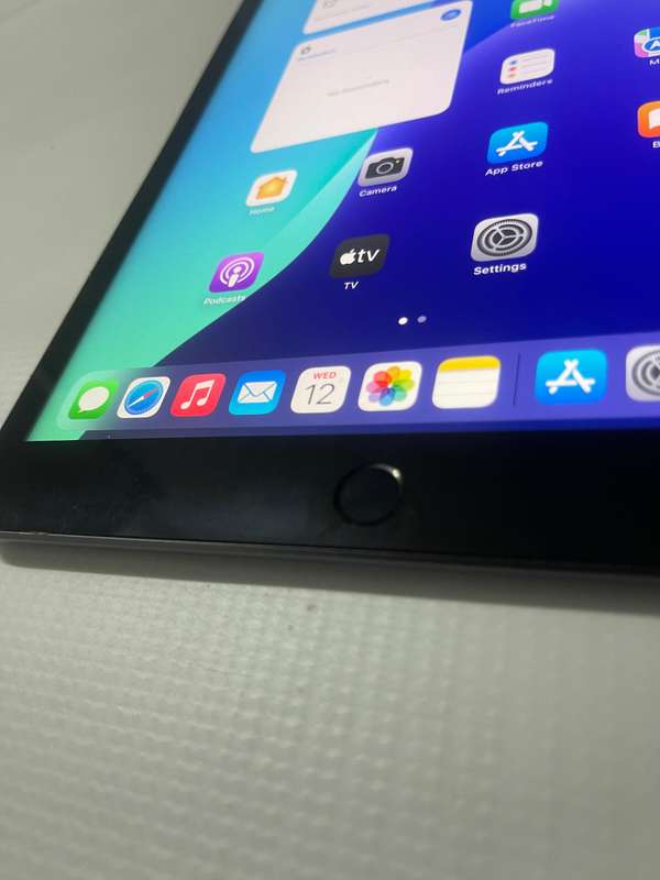 Apple iPad (10.2-inch, 2021, 9th Generation) Wi-Fi 64GB SPACE GREY (NO FINGER ID)