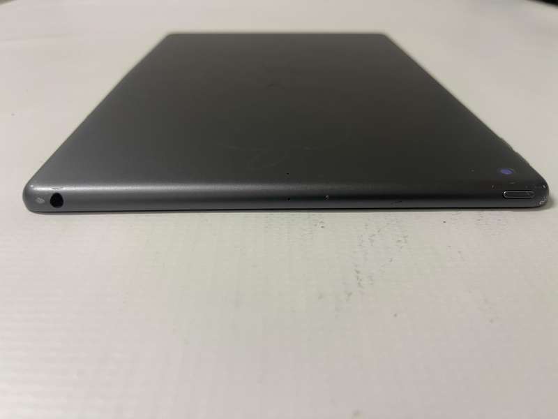 Apple iPad (10.2-inch, 2021, 9th Generation) Wi-Fi 64GB SPACE GREY (NO FINGER ID)