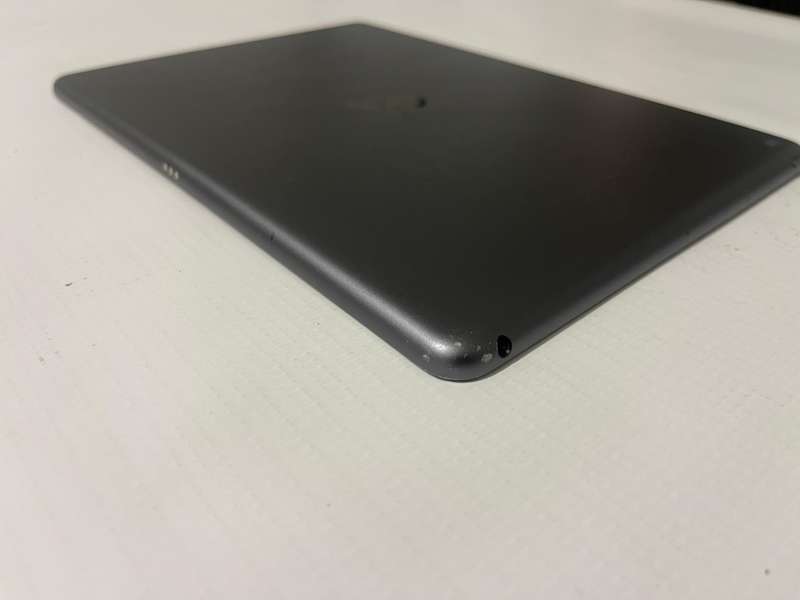 Apple iPad (10.2-inch, 2021, 9th Generation) Wi-Fi 64GB SPACE GREY (NO FINGER ID)